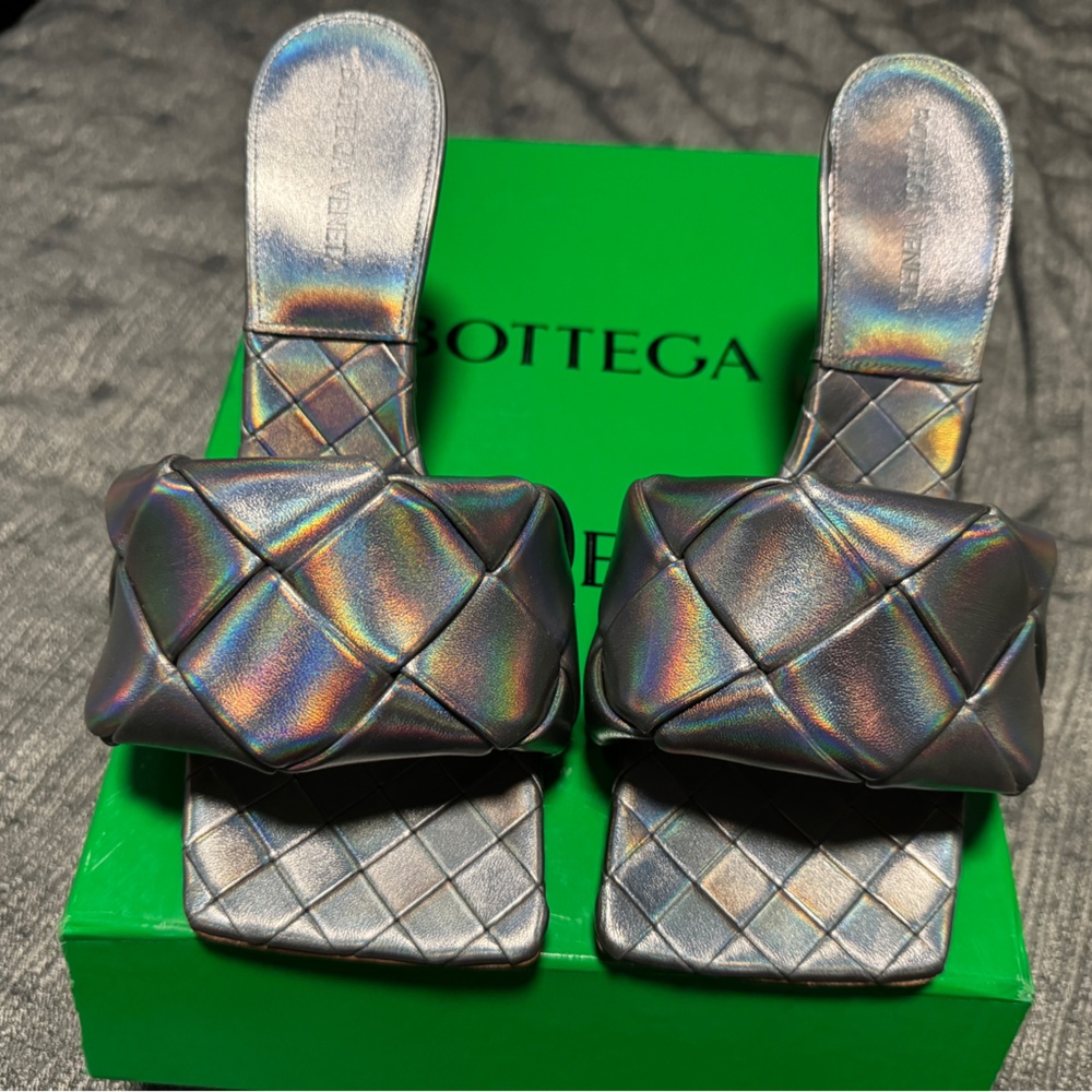 Bottega metallic sandals size 7.5 brand new never worn - Picture 9 of 14